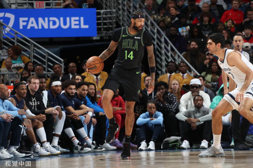 她从天山来 她从天山来