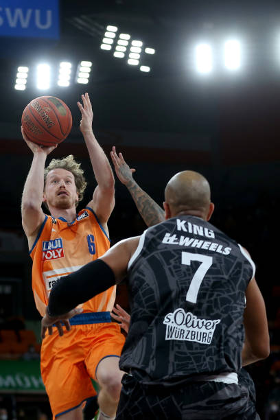 级赛事的亮 级赛事的亮