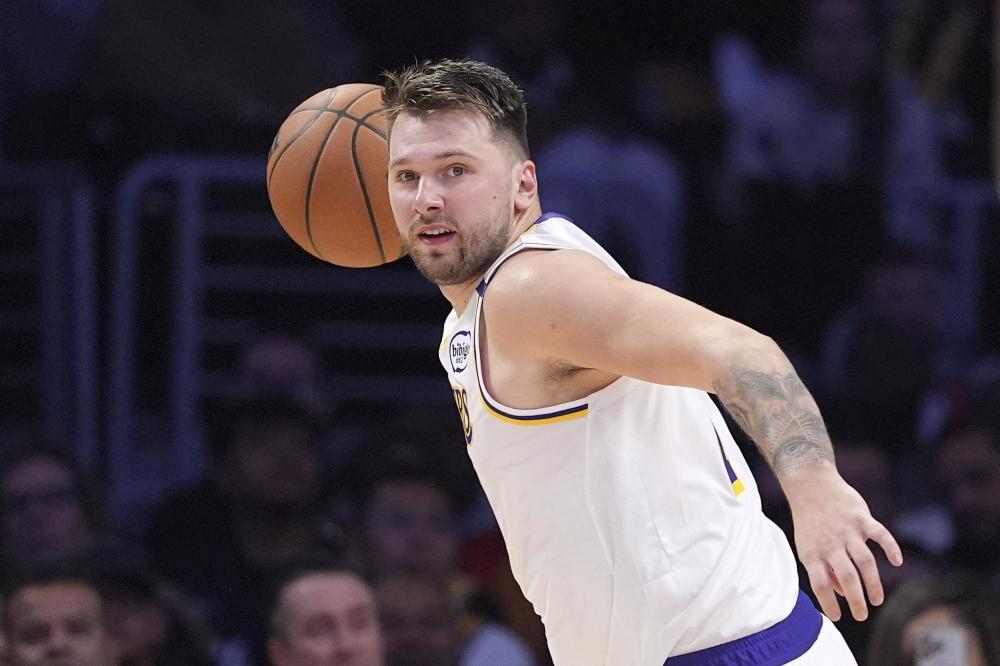 莱万领衔 莱万领衔