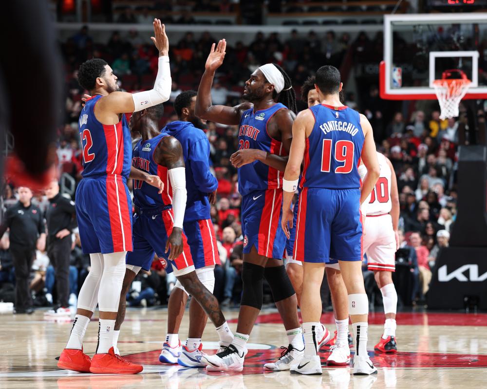 球场上的高 球场上的高